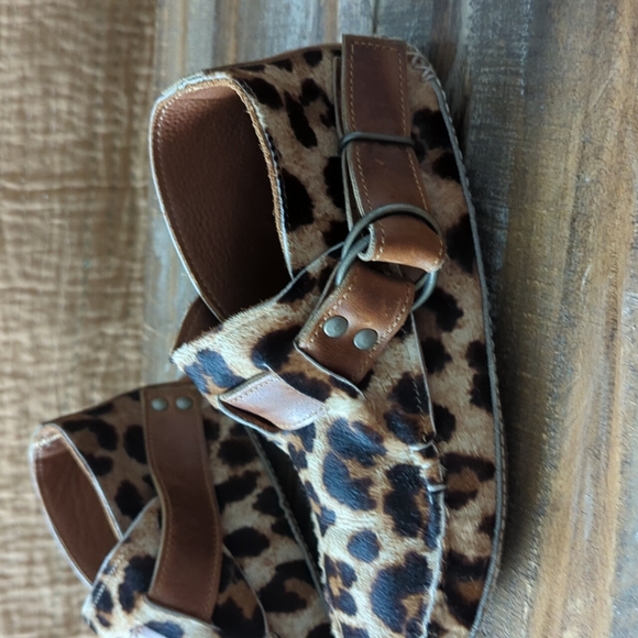 🆕🌿QUODDY LEOPARD PRINT SHOES🌿 - Picture 7 of 9